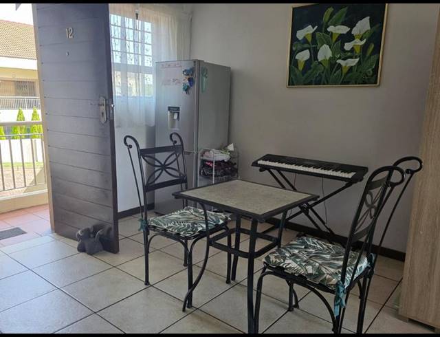 3 BEDROOM TOWNHOUSE FOR SALE IN SUNNINGHILL